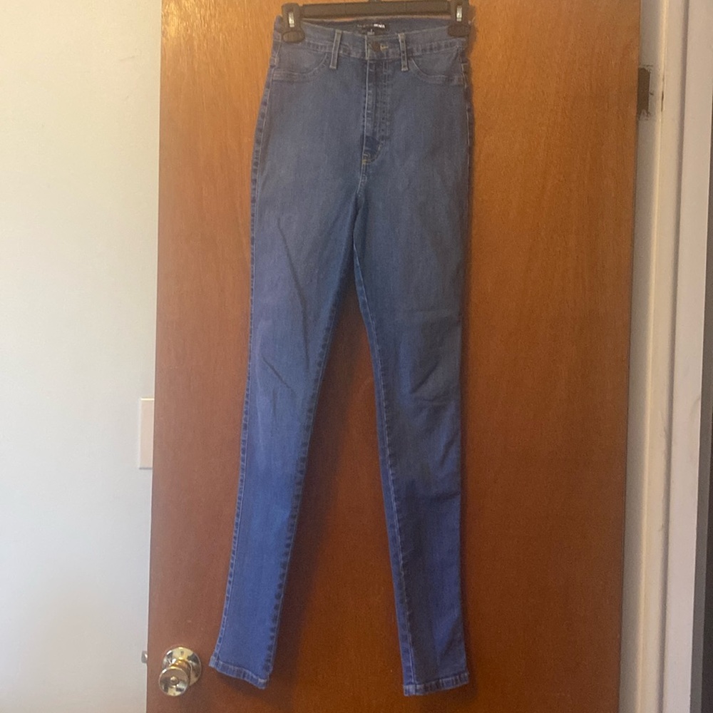 Fashion Nova Size 3 Skinny Junior Jeans